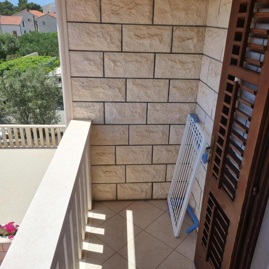 Villa Mila Bol Exterior foto